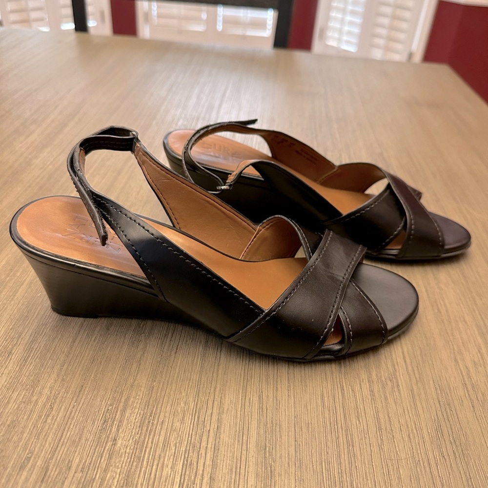 ⭐️2for$15⭐️ Naturalizer wedges